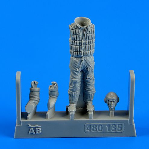 Aerobonus QAB480135 1:48 Luftwaffe Pilot WWII with life jacket