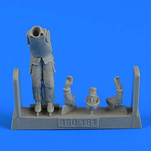 Aerobonus QAB480181 1:48 Modern British Army Gunner for BAE Warrior
