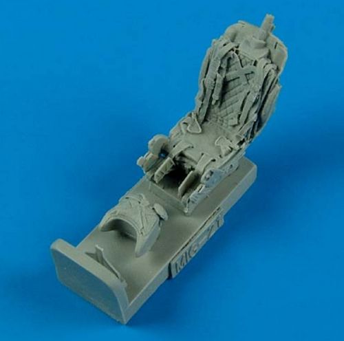 Quickboost QB48507 1:48 MiG-21PFM/MF/BIS/SMT Ejection Seat with Belts
