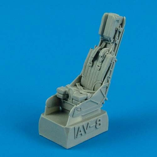 Quickboost QB48522 1:48 AV-8B Harrier II Seat with Safety Belts