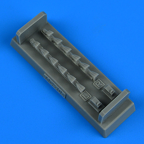 Quickboost QB48951 1:48 Macchi C.205 correct exhaust