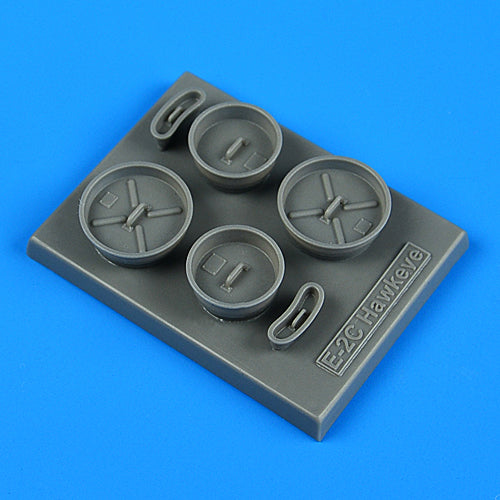 Quickboost QB48972 1:48 Grumman E-2 Hawkeye FOD covers