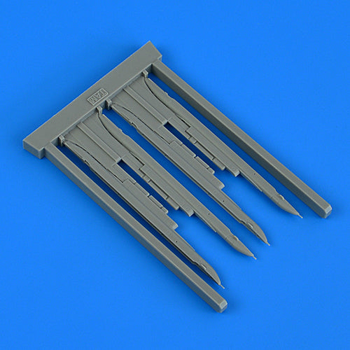Quickboost QB49019 1:48 McDonnell F-4B Phantom II LAU-7 pylons