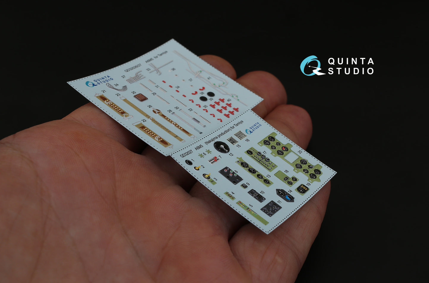 Quinta Studio QD32027 1:32 Mitsubishi A6M5 Zero