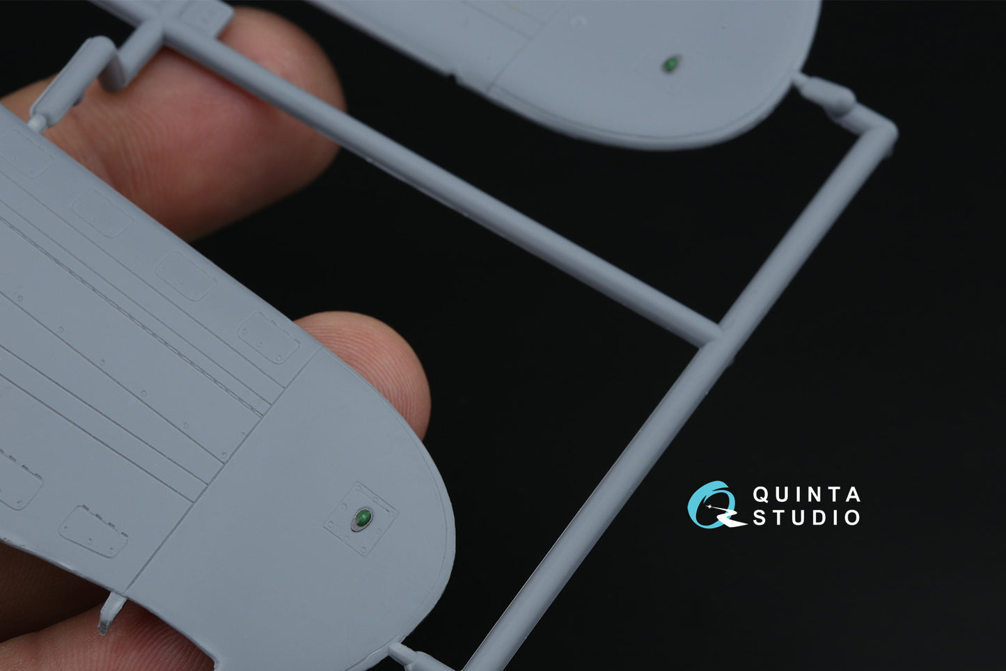 Quinta Studio QP32025 1:32 Formation Lights