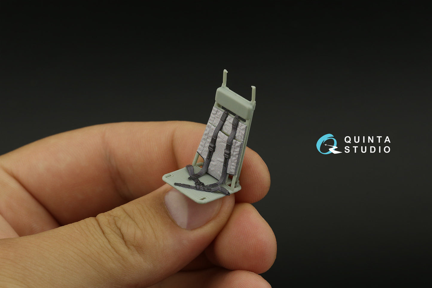 Quinta Studio QR35015 1:35 Sikorsky H-60 Family folding seats