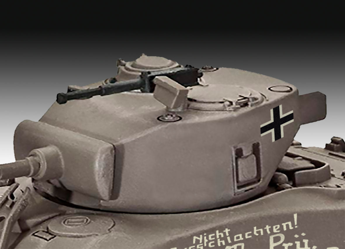 Revell 3290 Sherman M4A1 1:76 Model Kit