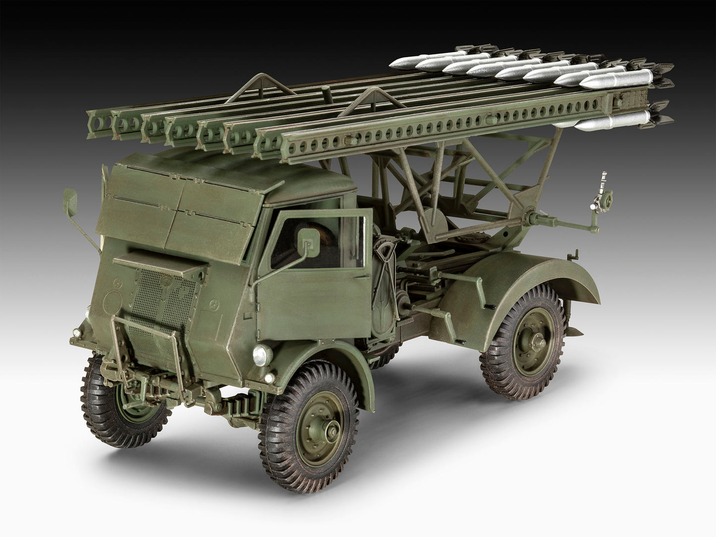 Revell 3338 BM-13-16 on W.O.T 1:35 Model Kit
