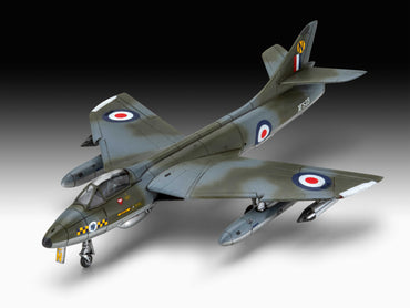 Revell 3833 Hawker Hunter FGA.9 1:144 Model Kit