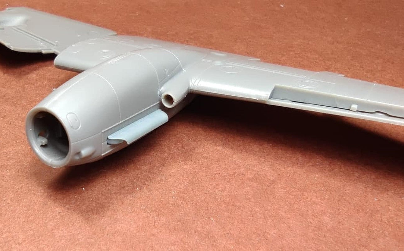 SBS Model SBS72080 1:72 Messerschmitt Me-410A-1/U-2 & U4 exhausts