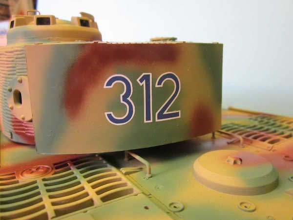 Thunderbird Models TBM002 1:16 Pz.Kpfw.VI Tiger I