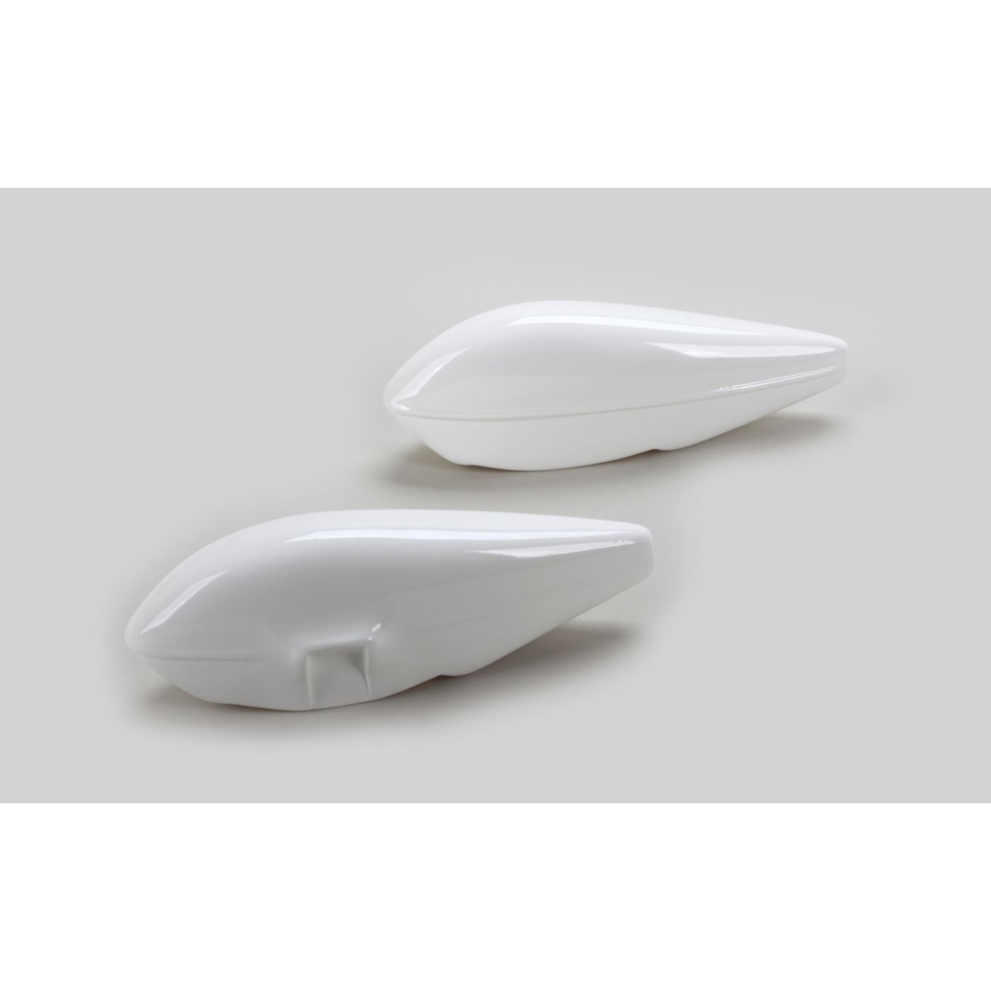 Hangar 9 Fiberglass Wheel Pants: Christen Eagle II 90 ARF HAN501013
