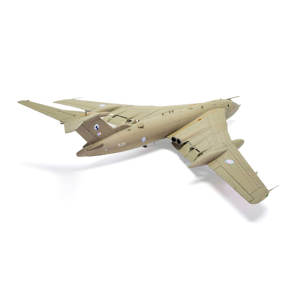 Airfix A12009 Handley Page Victor K.2/SR.2 1:72 Model Kit