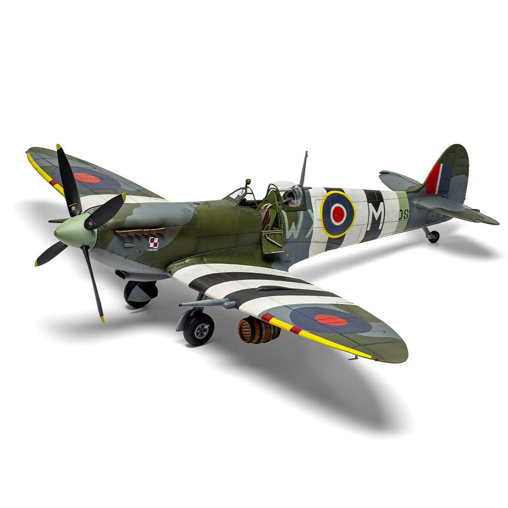 Airfix A17001A Supermarine Spitfire Mk.IXc - Flying Dray 1:24 Model Kit