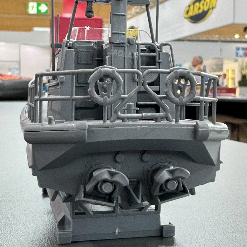 Airfix A55015 RNLI Shannon Class Lifeboat 1:72 Model Kit Starter Set & Decals