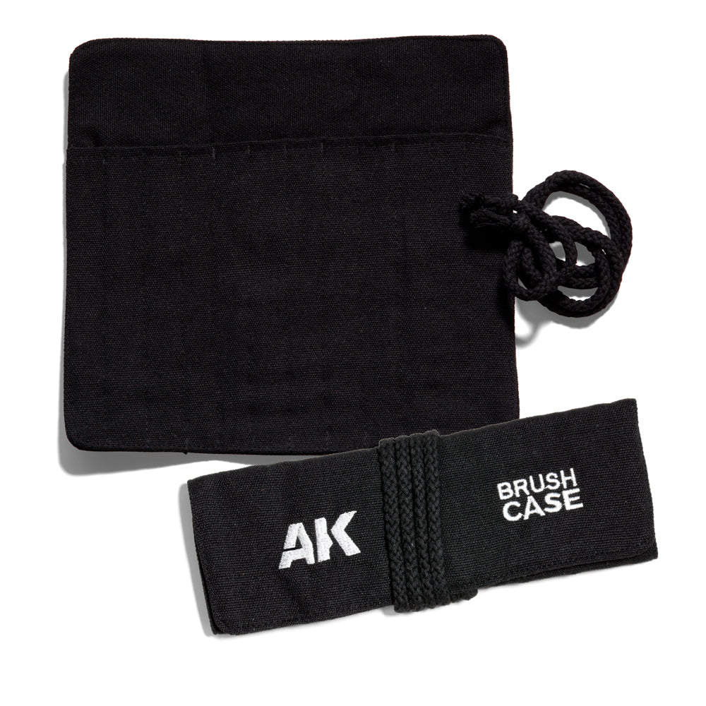 AK Interactive B100 Synthetic Cloth Case for Paint Brushes