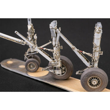 AMK 48003 F-14D Super Tomcat 1:48 SIO Plastic Model Kit