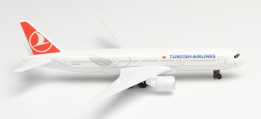 Daron B777 Turkish Airlines ATRT-5404