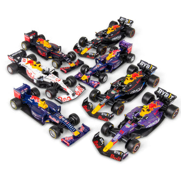 Bburago F1 Red Bull 7 Car Deluxe Gift Set with Display Stand 1:43