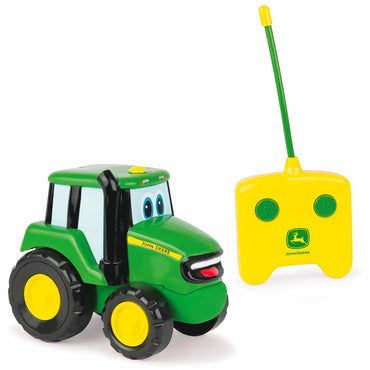 TOMY 42946 Remote Controlled RC Johnny Tractor John Deere Age 18mnths+