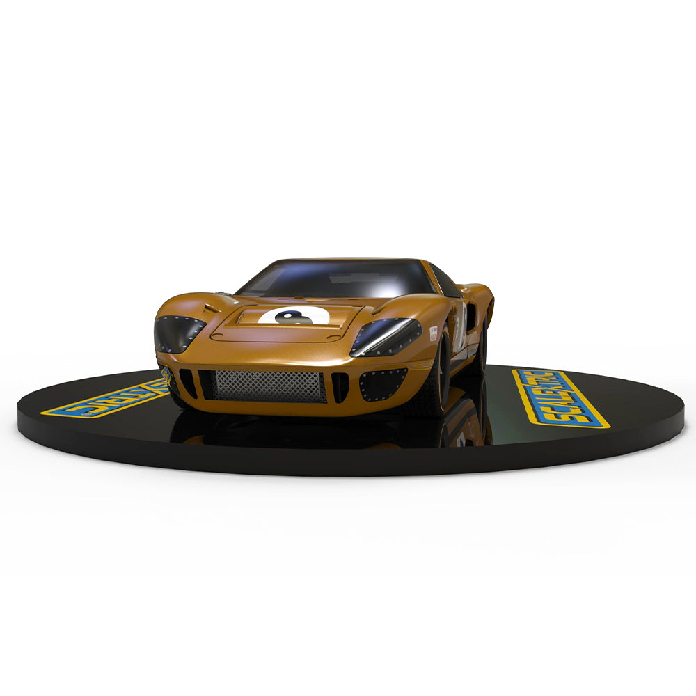 Scalextric C4495 Ford GT40 - BOAC 500 1968 - Drury / Holland