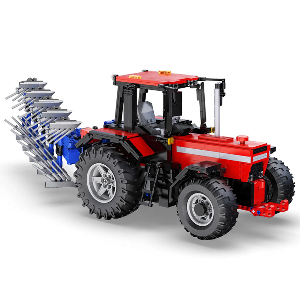 CaDA Farm Tractor w/Attachment 1:17 RC Brick Model 1675pcs 61052W