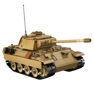CaDA Panther Tank 1:35 RC Brick Model 907pcs Age 14+ C61073W