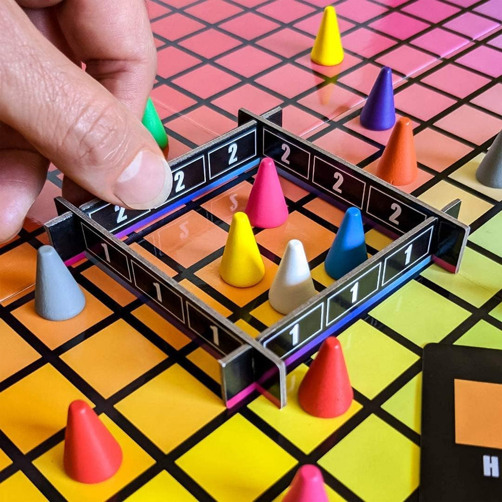 Hues and Cues Board Game - Age 8+ 3-10 Players - USAopoly