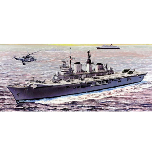 Dragon 7128 H.M.S. Invincible Light Aircraft Carrier 1:700 Model Kit