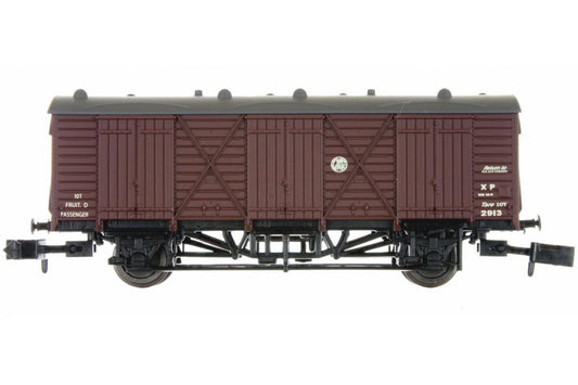 Dapol Fruit D Van GWR Brown Shirtbutton Crest 2913 DA2F-014-009 N Gauge