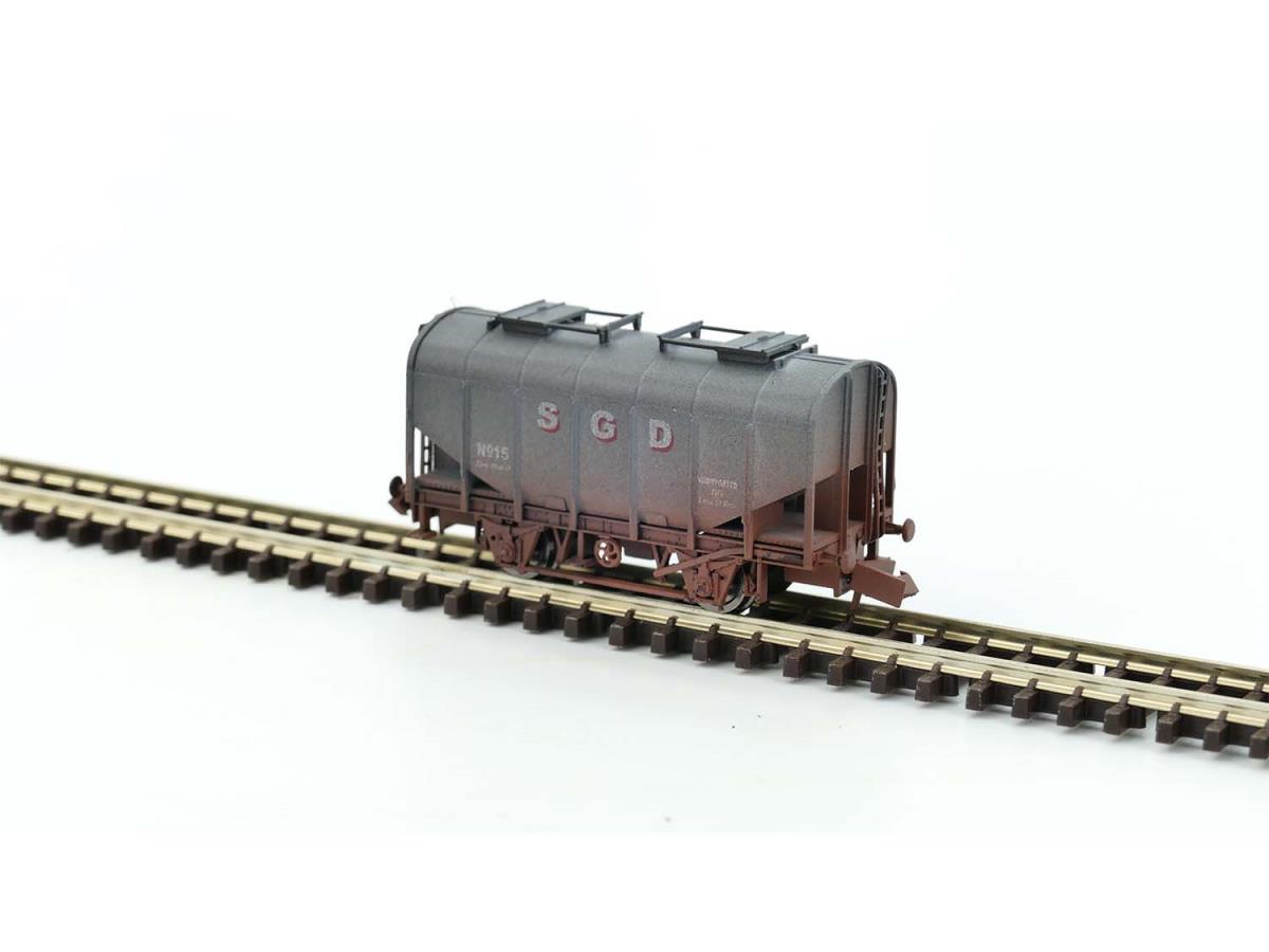 Dapol Bulk Grain Hopper SGD 15 Weathered 2F-036-054 N Gauge