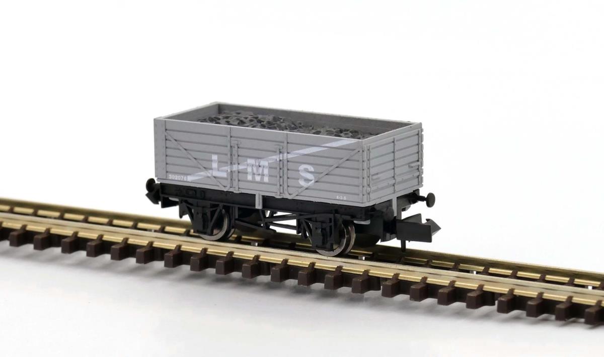 Dapol 7 Plank Wagon LMS Grey 302076 DA2F-071-076 N Gauge