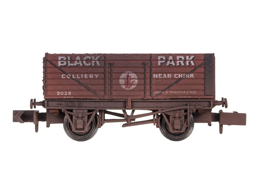Dapol 7 Plank Wagon Chirk 2028 Weathered N Gauge DA2F-071-085