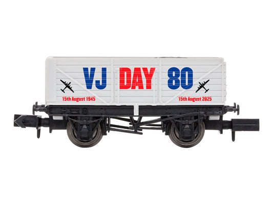 Dapol 7 Plank Wagon VJ Day 80th Anniversary Airforce DA2F-071-104 N Gauge