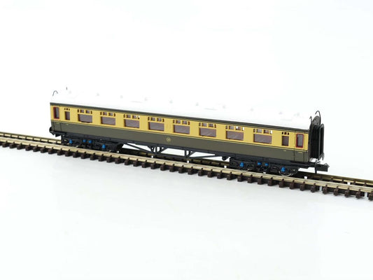 Dapol 2P-000-155 Collett Coach Third GWR Chocolate/Cream 581 N Gauge