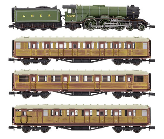 Dapol A1 4472 'Flying Scotsman' LNER Green Train Pack 2S-011-010 N Gauge