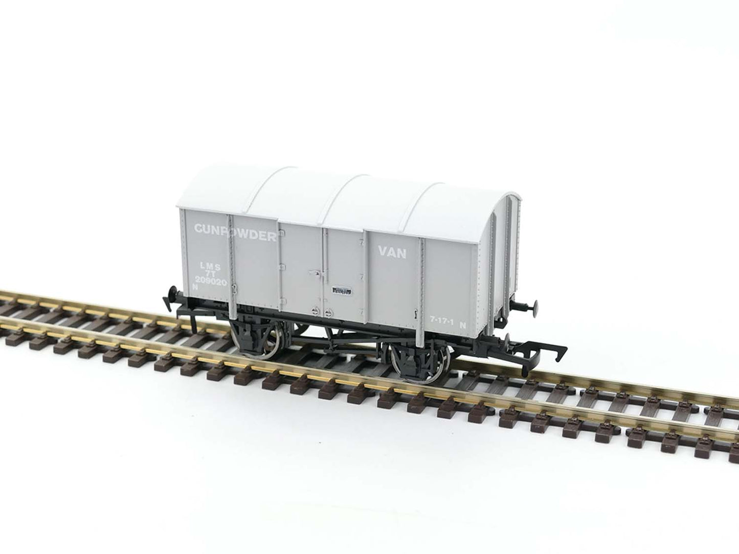 Dapol Gunpowder Van LMS 209020 4F-013-144 OO Gauge
