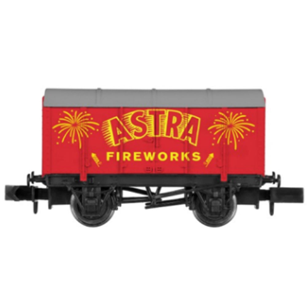 Dapol DA4F-013-184 Gunpowder Van Astra Fireworks Weathered OO Gauge