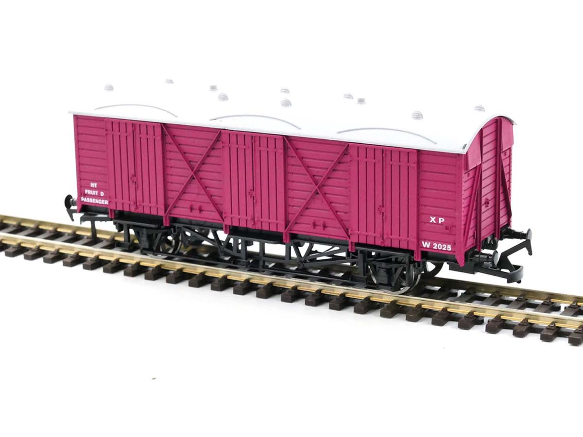 Dapol Fruit D Van BR Scarlet W2025 4F-014-045 OO Gauge