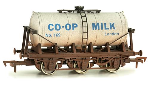 Dapol 6 Wheel Milk Tank Co-op 167 Weathered DA4F-031-130 OO Gauge