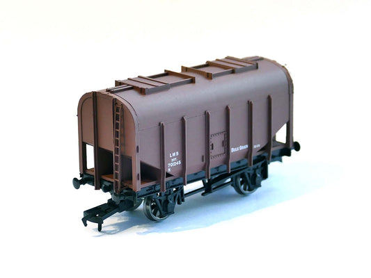 Dapol Bulk Grain Hopper LMS 701245 DA4F-036-037 OO Gauge