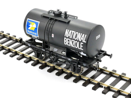 Dapol 7F-063-001 14t Anchor Mounted Class B Tank Wagon National Benzole 2009 O