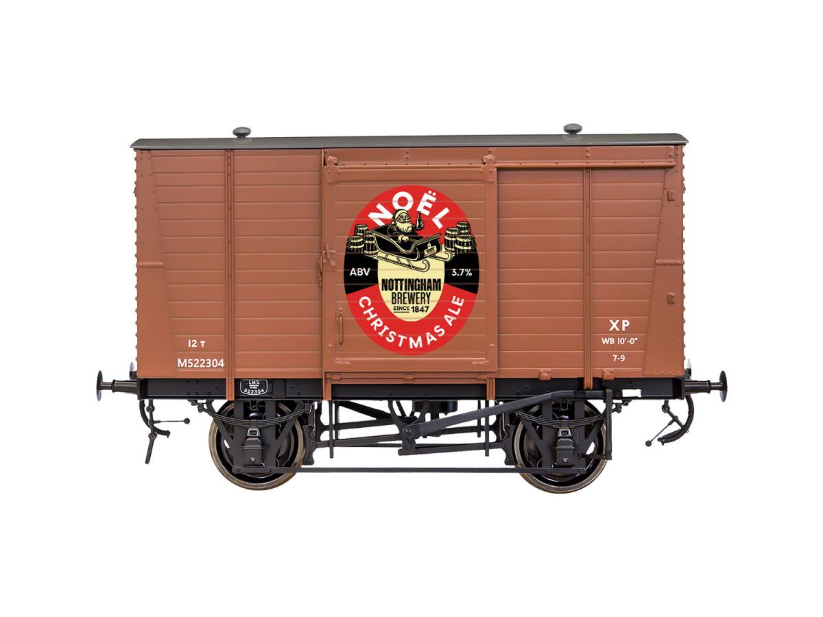 Dapol LMS Standard 12t Van Noel Christmas Ale DA7F-065-008 O Gauge