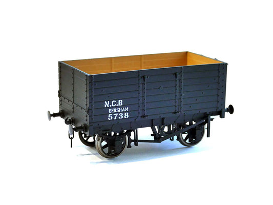 Dapol 7 Plank Wagon 9' Wheelbase 3 Door Bersham 5738 DA7F-073-017 O Gauge