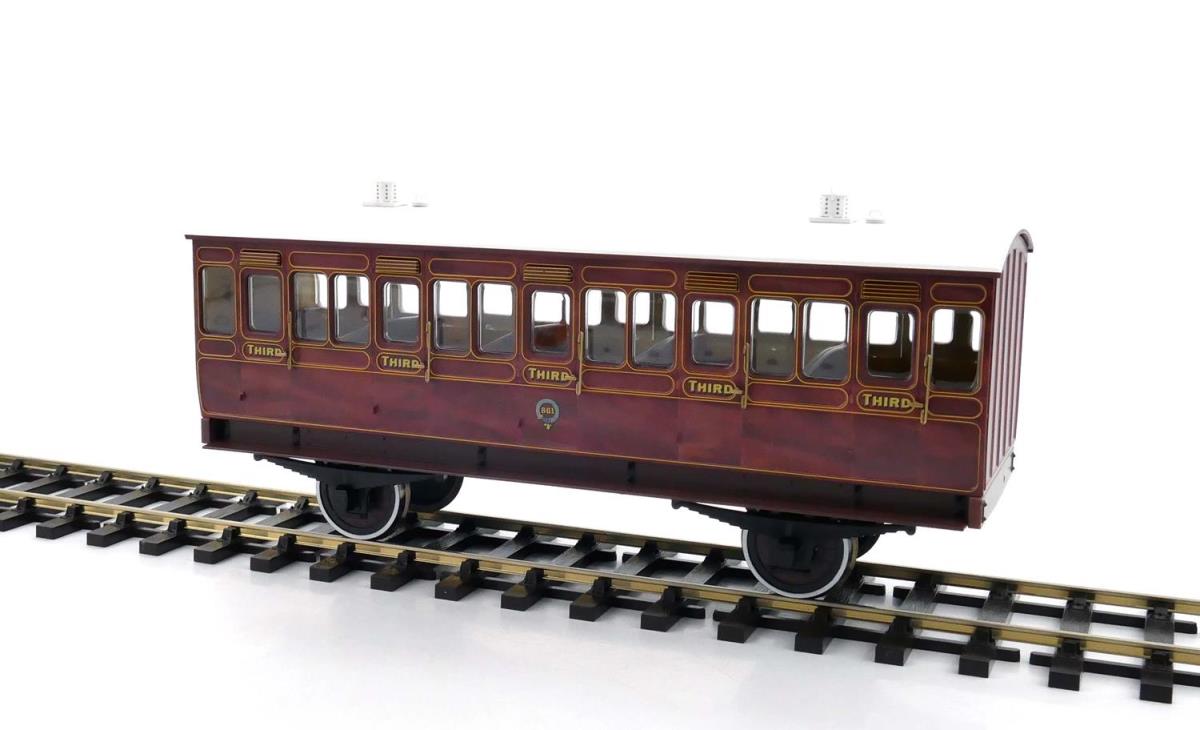 Dapol 7P-020-100L Stroudley 4whl Suburban 3rd 861 Mahogany Lit O Gauge