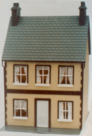 Dornaplas B4 Stucco Small Town House Kit OO Gauge