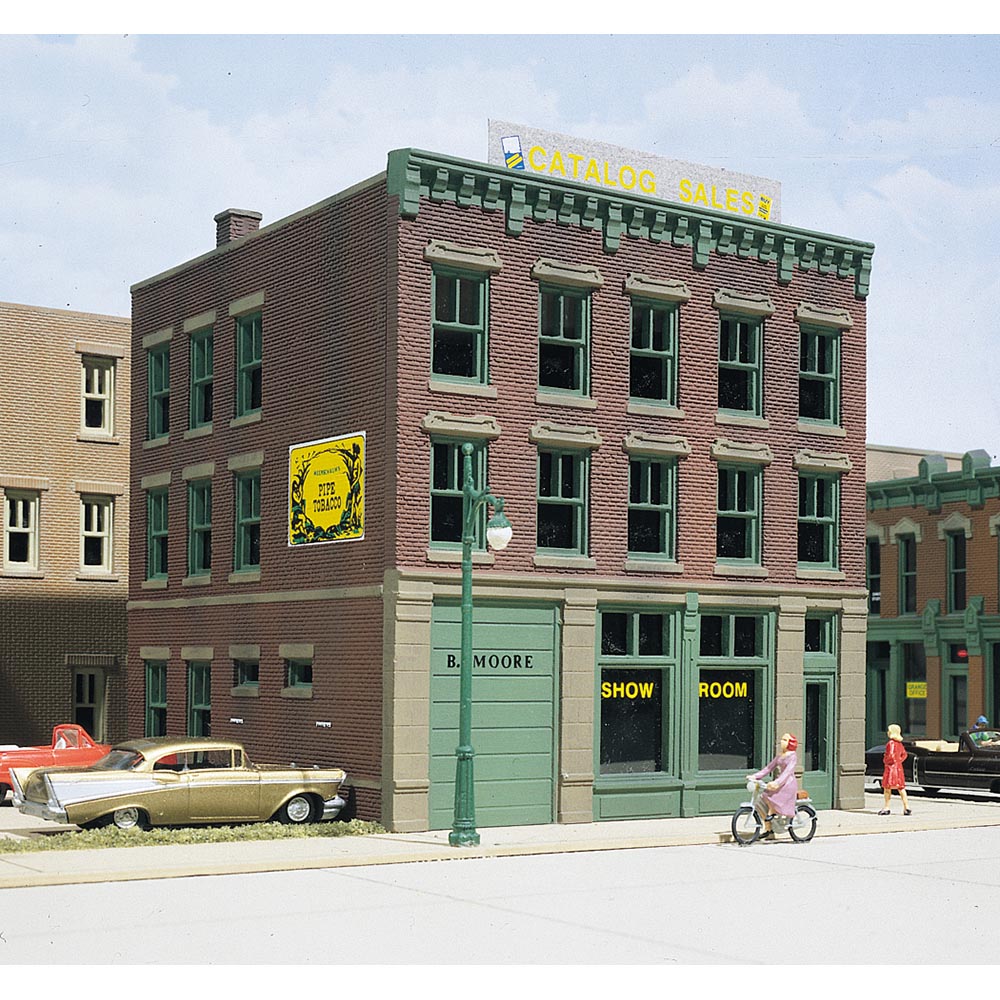 DPM 10400 B. Moore Catalogue Sales Showroom HO Gauge