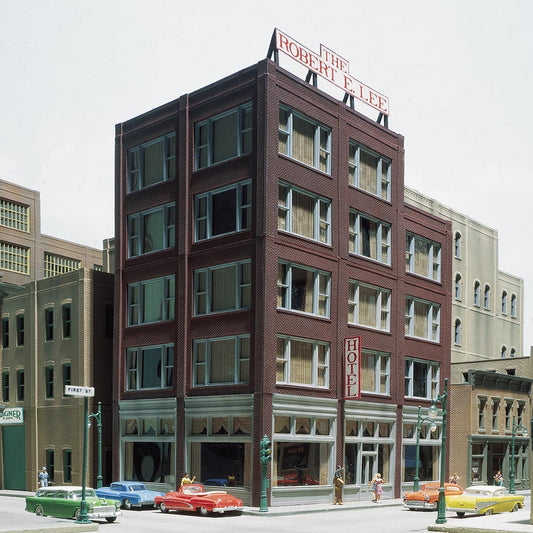 DPM 36400 20Th Century Storefront Building HO Gauge