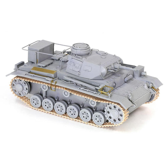 Dragon 6901 DAK Pz.Bef. WG.III Ausf H 1:35 Plastic Tank Model Kit