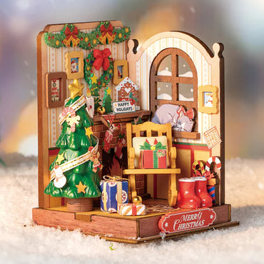 ROBOTIME Rolife Merry Christmas Living Room Fireplace Miniature Dollhouse DS041